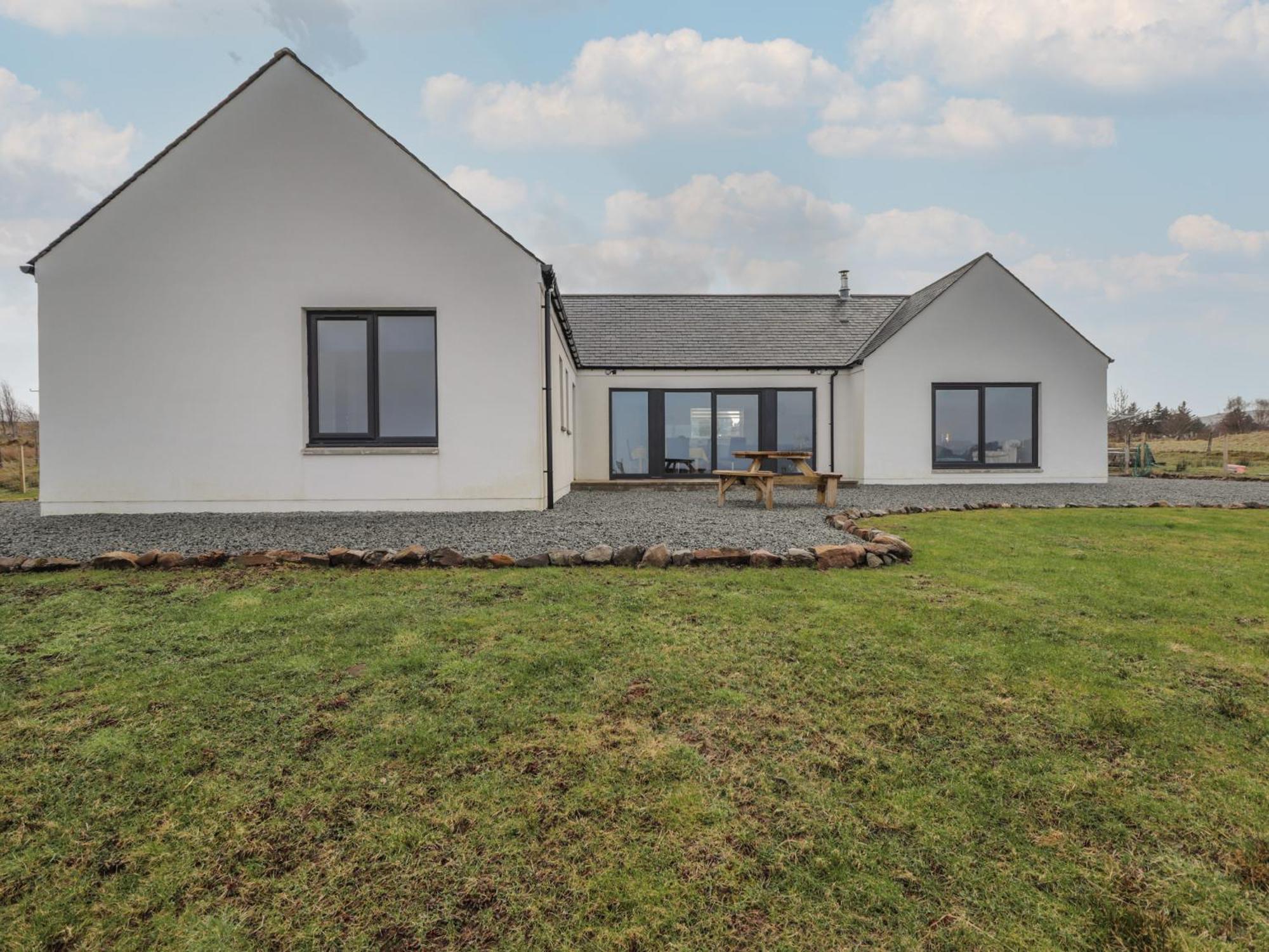 Breakish Villa Exterior photo